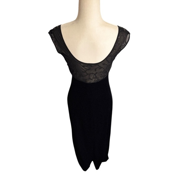 Elegant Black Formal Velvet Sheer Long Witchy Vamp Goth Scoop Front & Back Dress - Picture 4 of 14